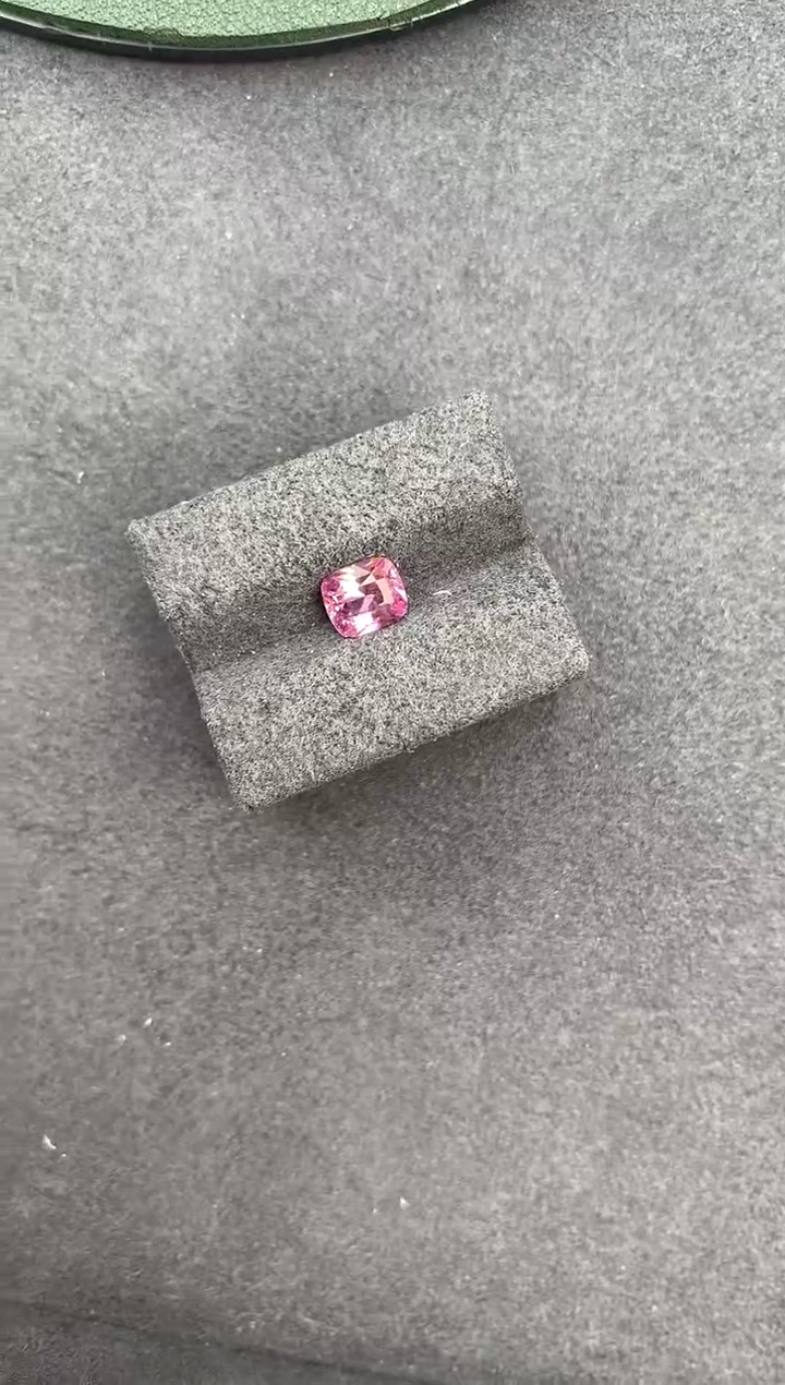 【闪购商品】尖晶石裸石未镶嵌1ct粉尖晶