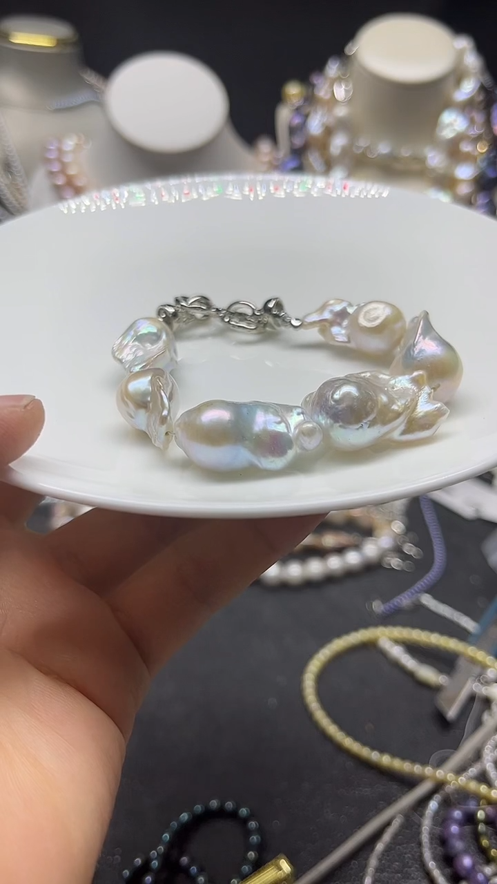 颈饰未镶嵌淡水珍珠多人手链 