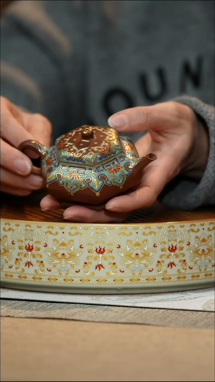 茶壶紫砂珐琅彩合欢