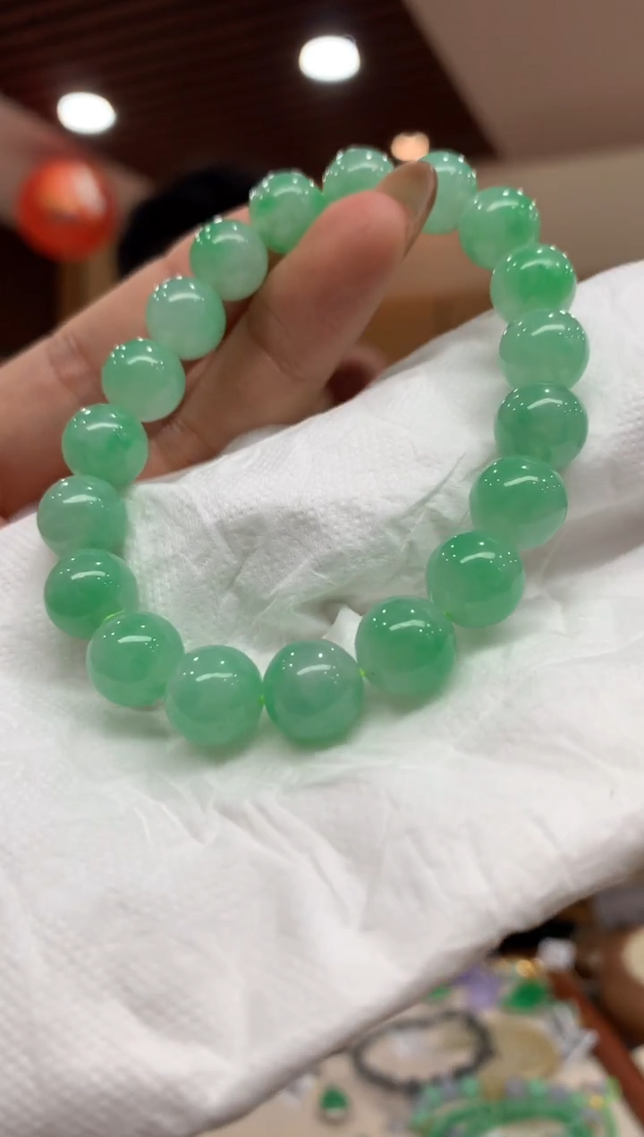 未镶嵌手串翡翠手串