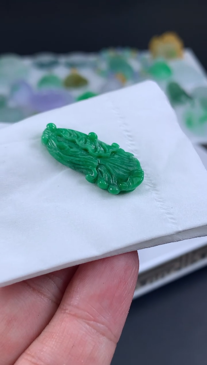 【闪购商品】定制翡翠未镶嵌翡翠