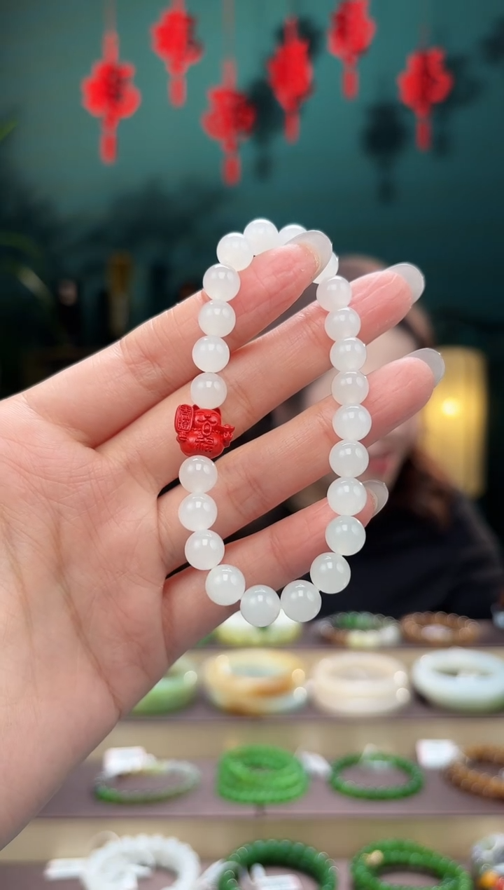 【闪购商品】和田玉手串未镶嵌卡8手串