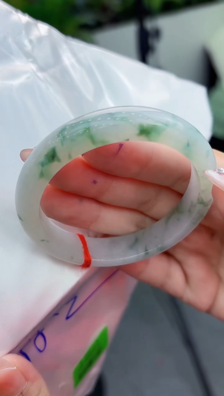 【闪购商品】翡翠手镯未镶嵌翡翠手镯