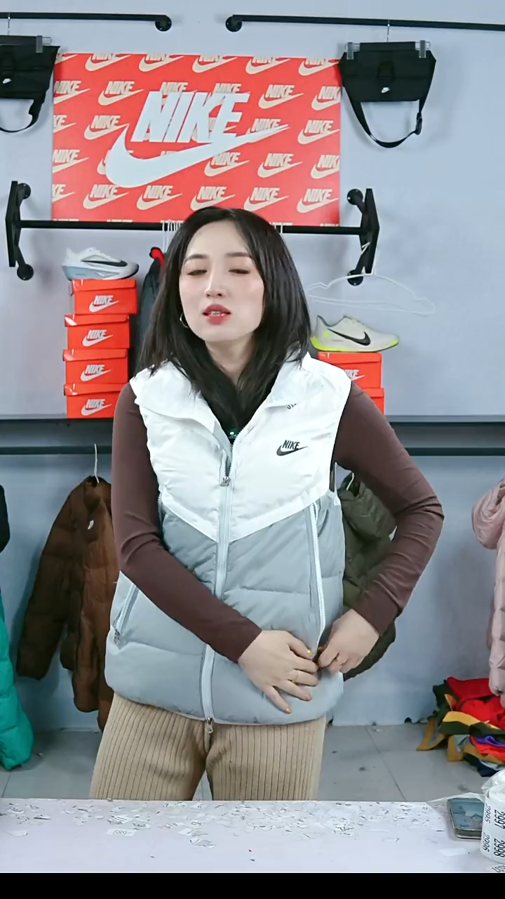 3017闪购编码运动衣以直播间过款为准尺码M