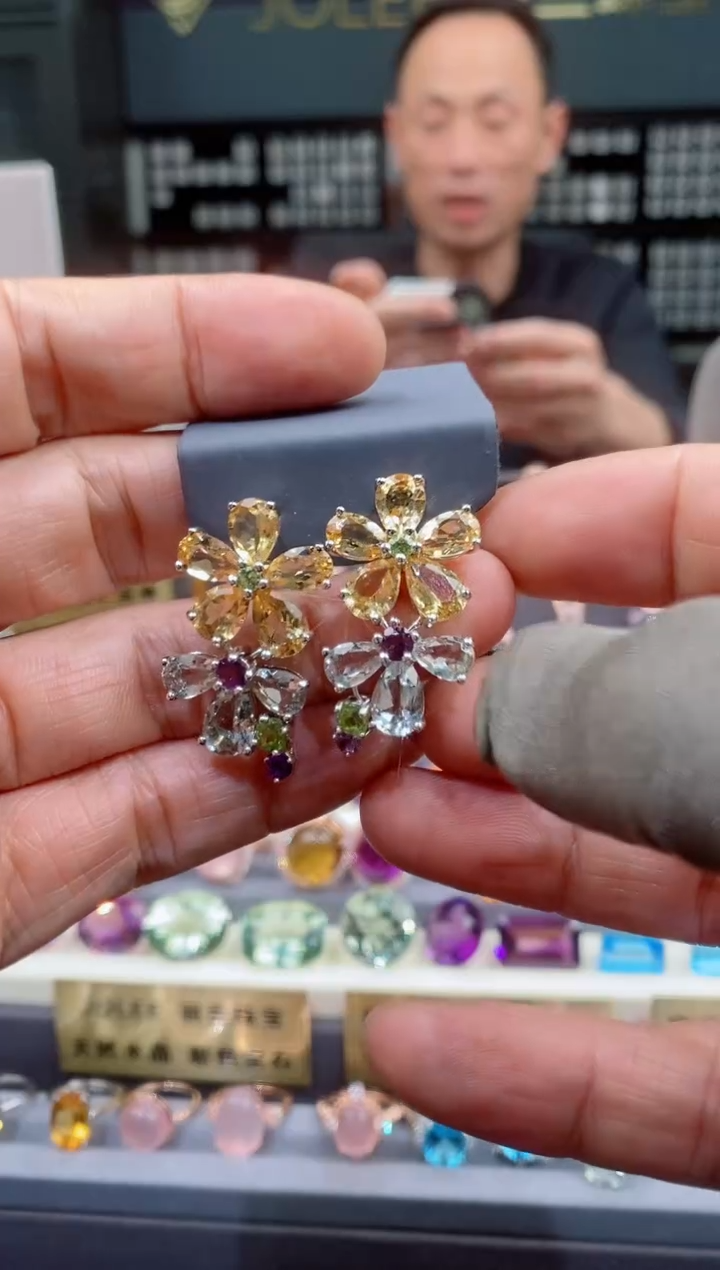 【闪购商品】水晶耳钉银S925镶嵌水晶耳钉