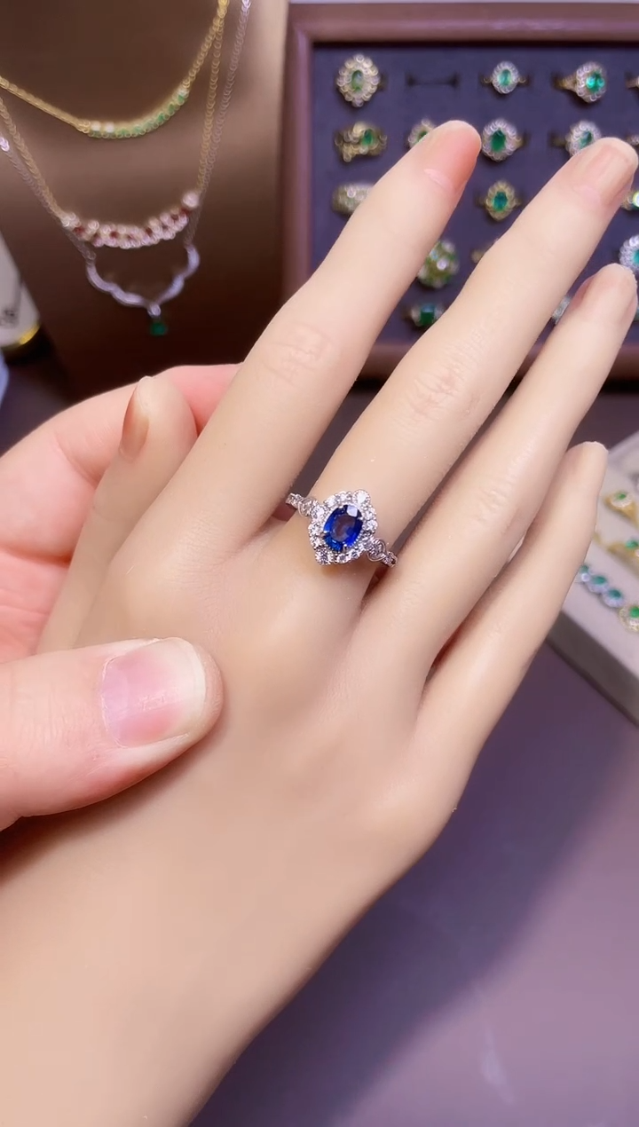 【闪购商品】蓝宝石戒指银S925镶嵌一枚