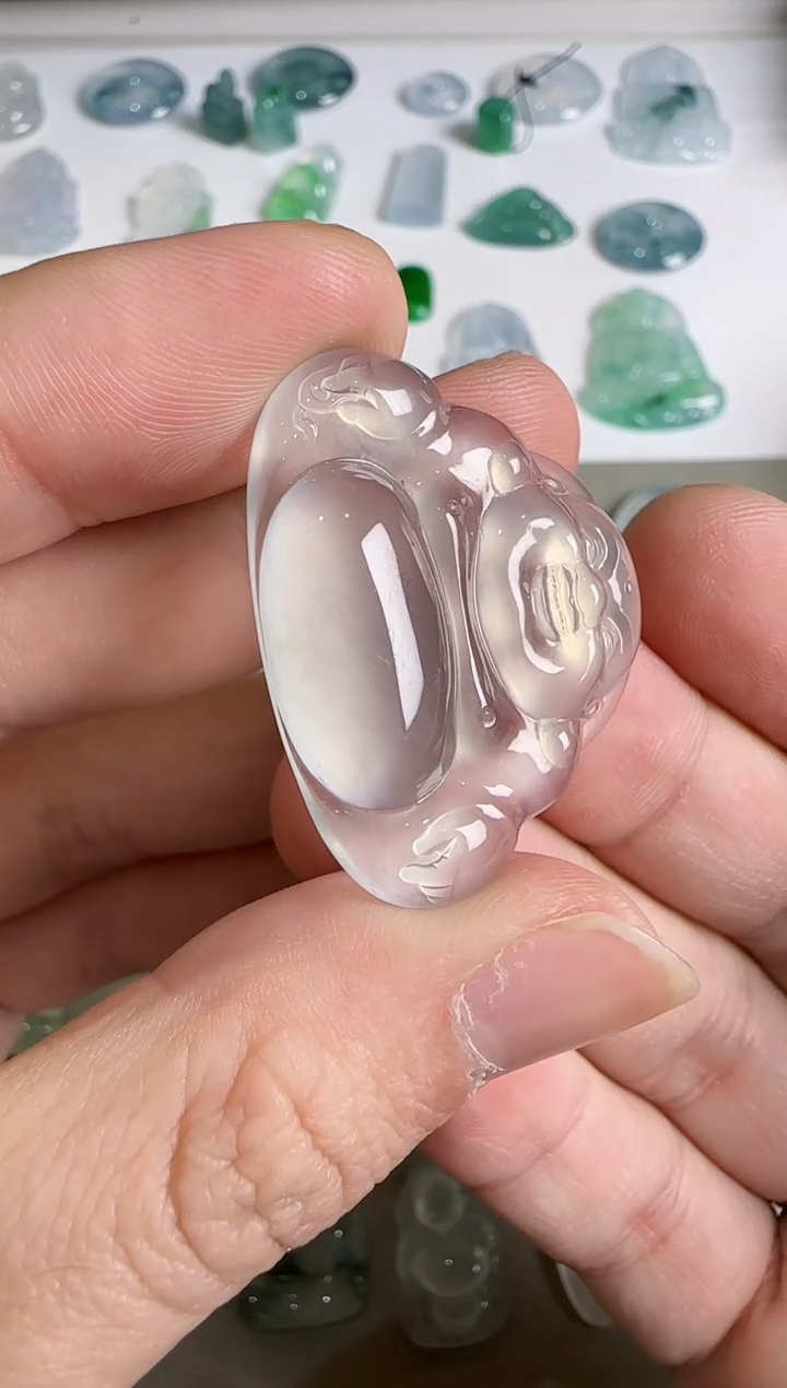 吊坠(不含链)未镶嵌翡翠.