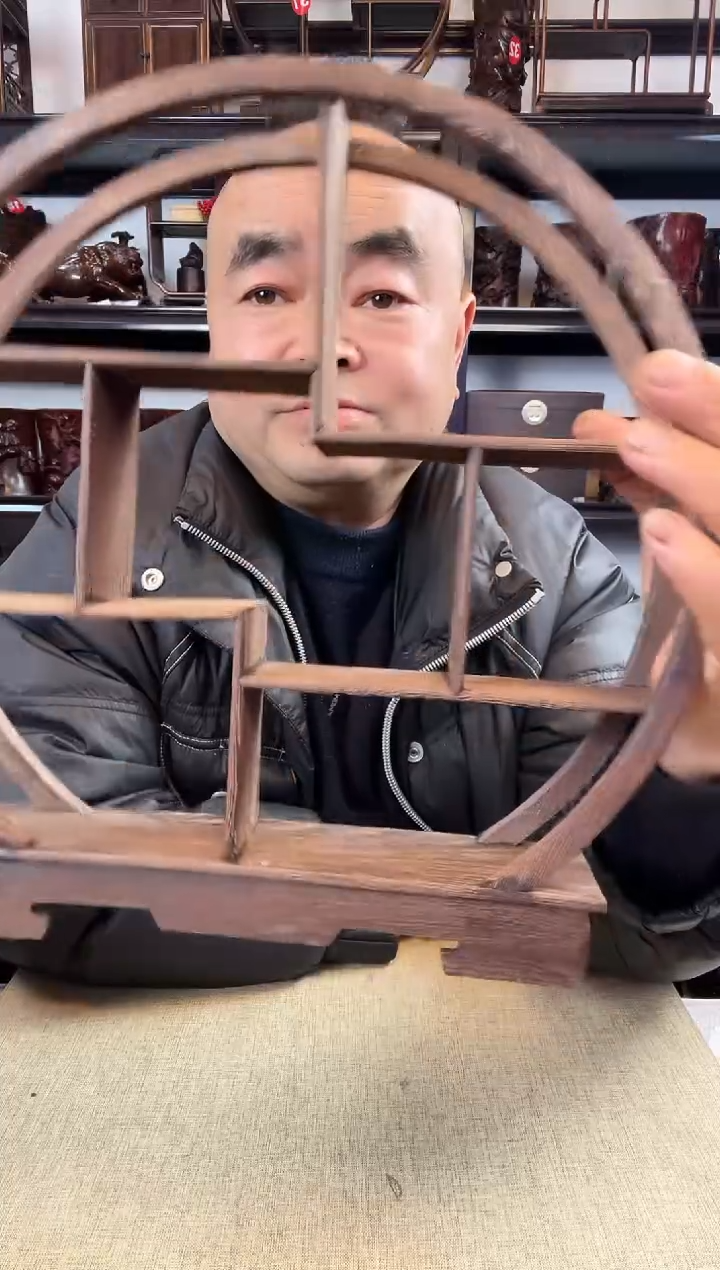 木老李红木工艺品200