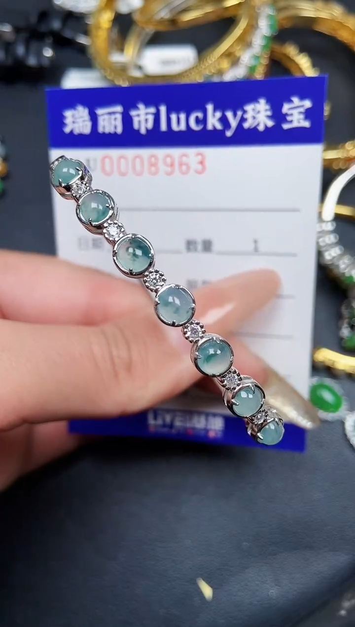 【闪购商品】翡翠颈饰银S925镶嵌8963