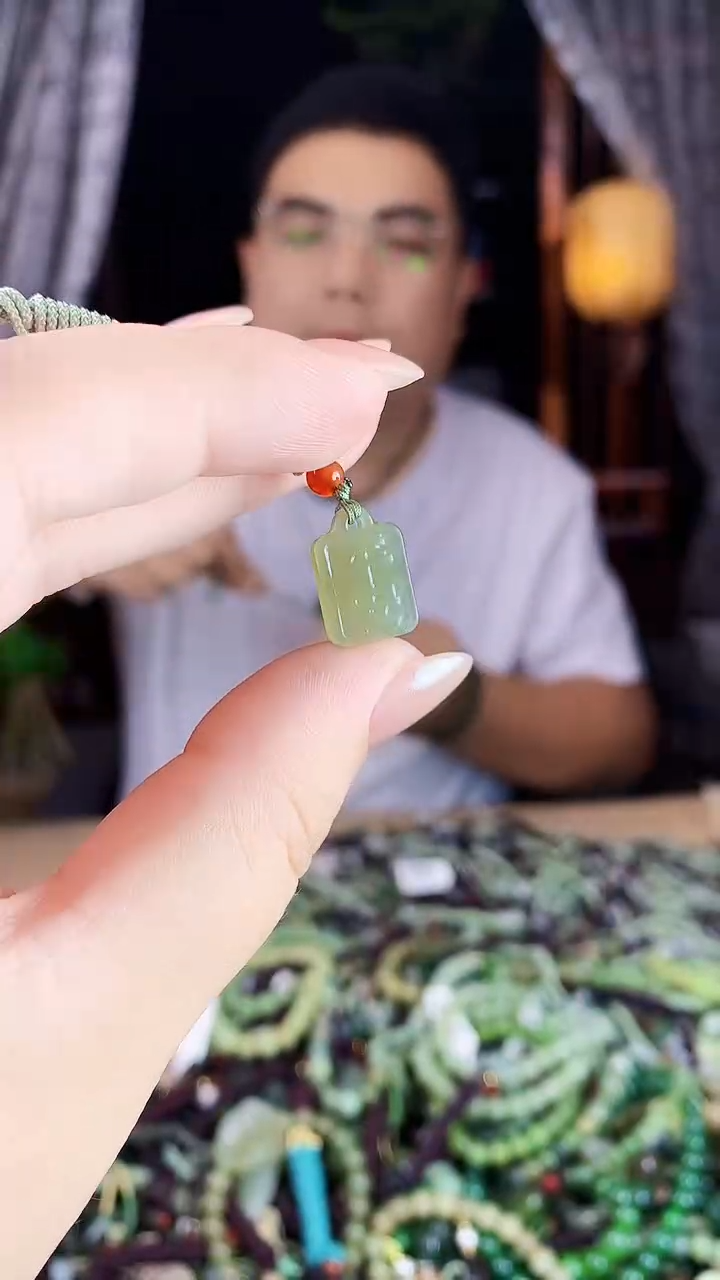 未镶嵌和田玉挂件多样性发货拍一发一