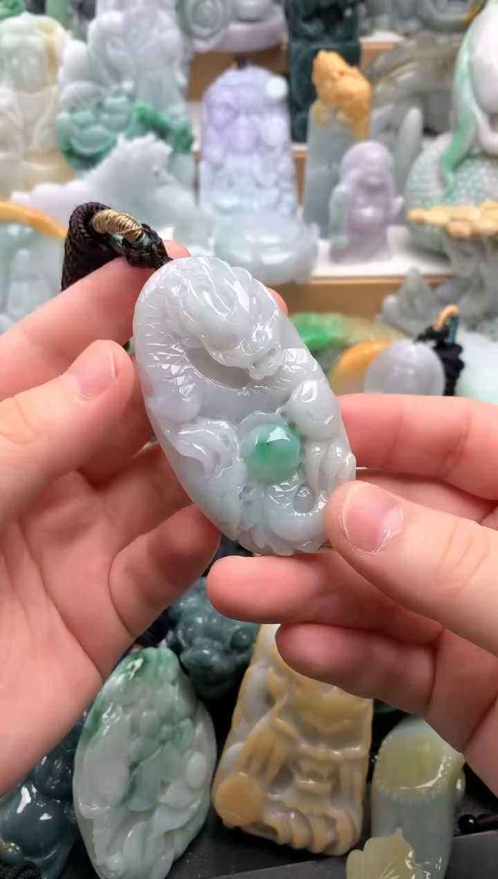 吊坠(不含链)未镶嵌翡翠1