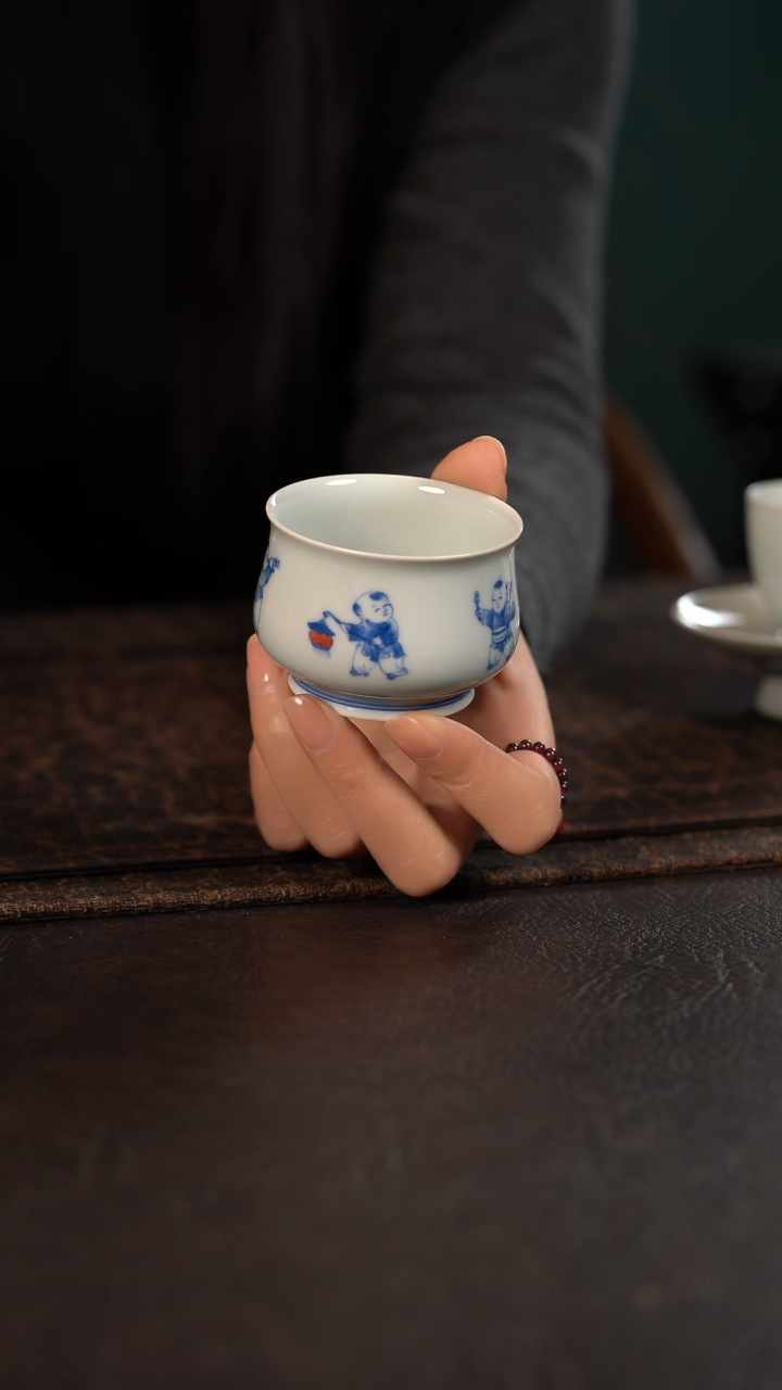 【闪购商品】杯聚澜堂五子闹春憨憨杯