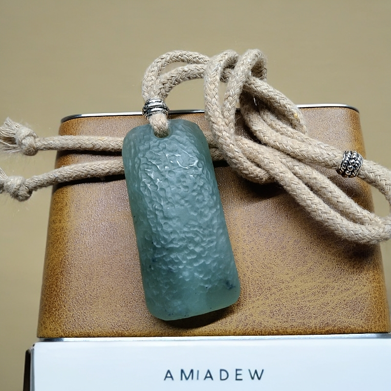 天然岫玉锤纹工艺蓝色水墨无事牌