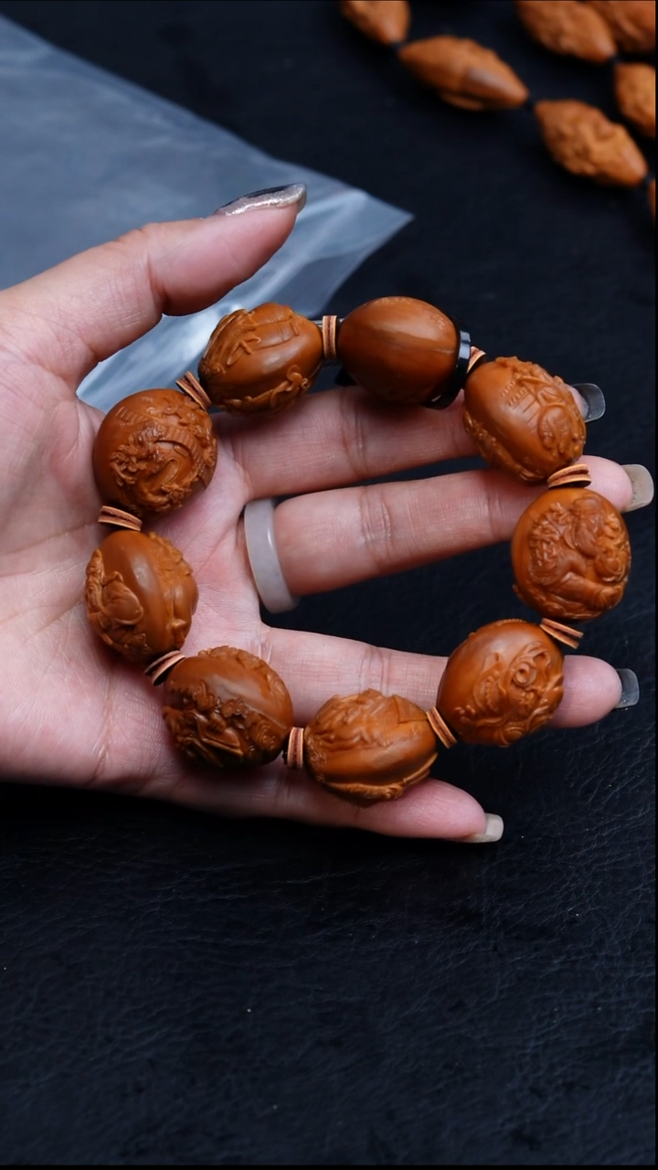 【闪购商品】橄榄核手串/手链24关二爷浮雕