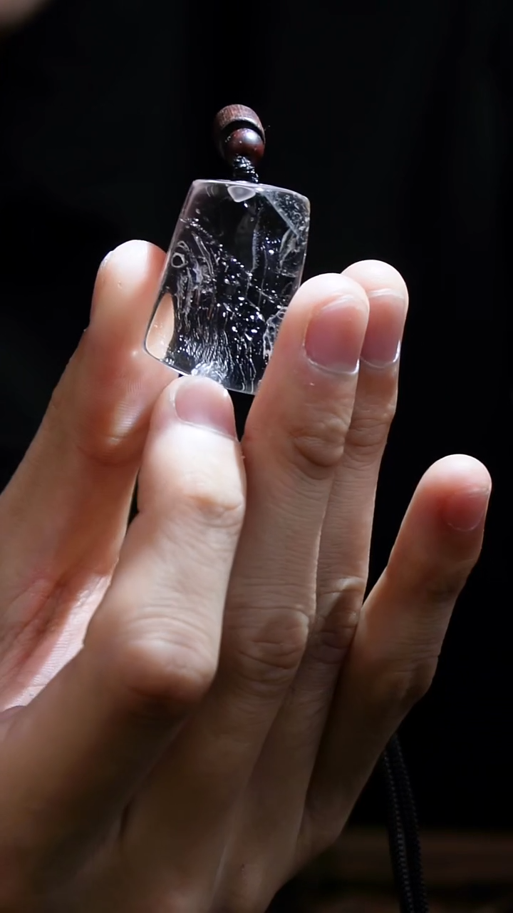 吊坠(赠链)未镶嵌水晶水晶