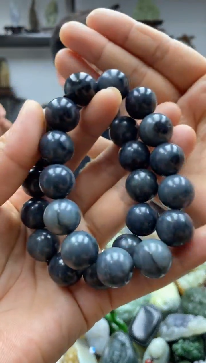 手串未镶嵌和田玉16拍一发一，多样性发货