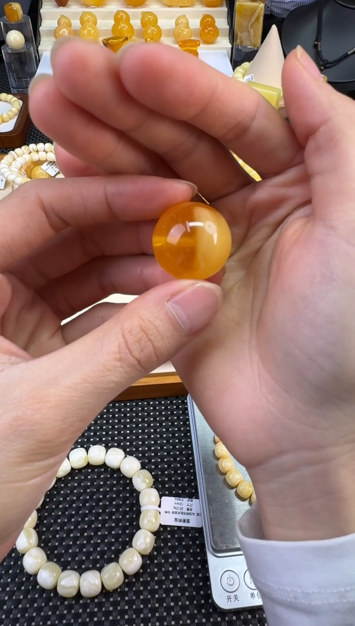 裸石琥珀未镶嵌宝衡 焦皮金沙 单珠 22.6mm