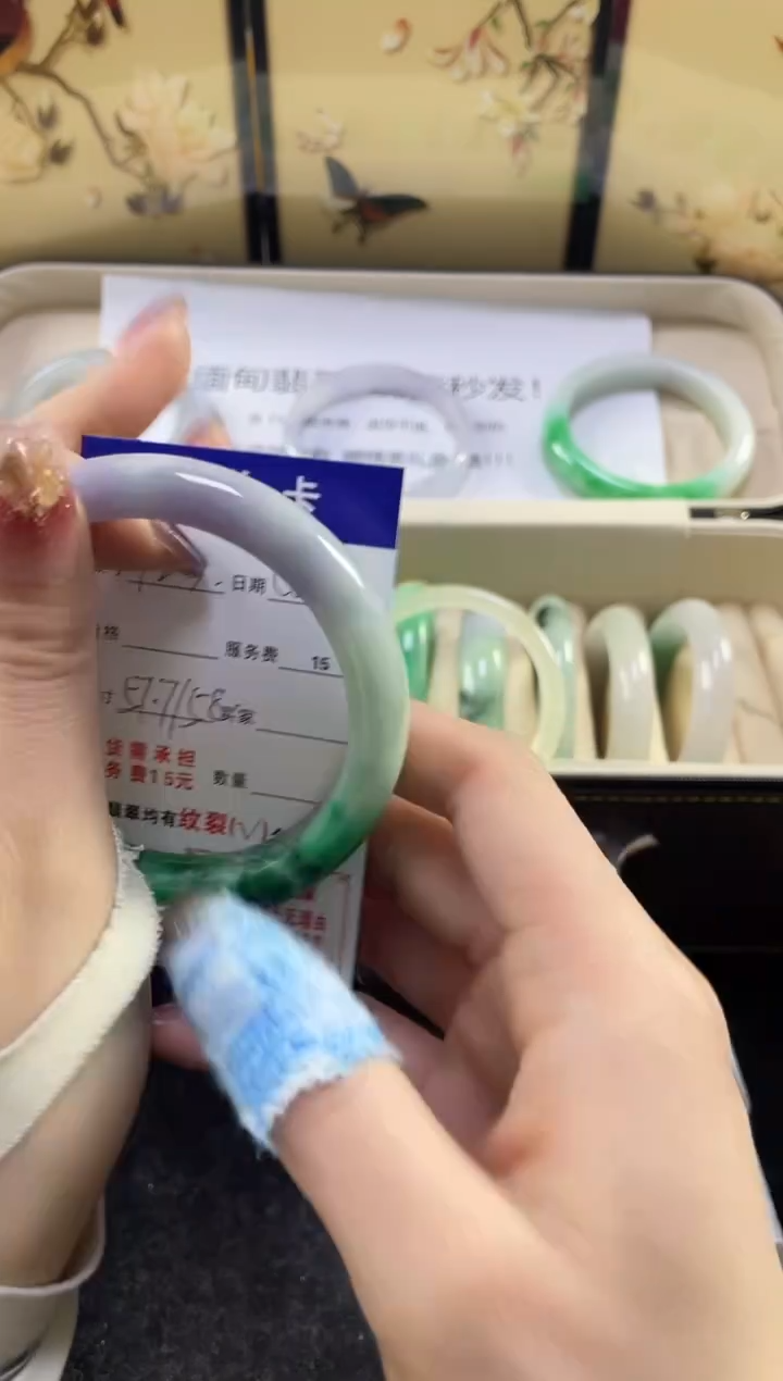 【闪购商品】翡翠手镯未镶嵌缅甸翡翠现货秒发123