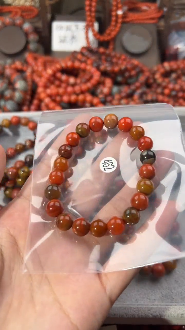 南红玛瑙手串未镶嵌8+