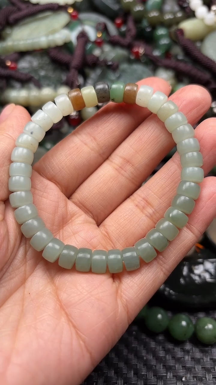 【闪购商品】和田玉颈饰未镶嵌.