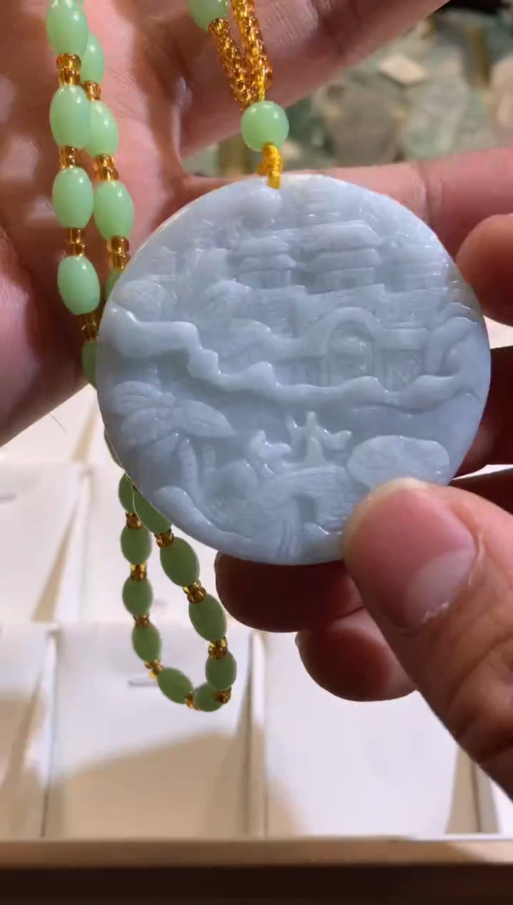 【闪购商品】翡翠颈饰未镶嵌02/17/309