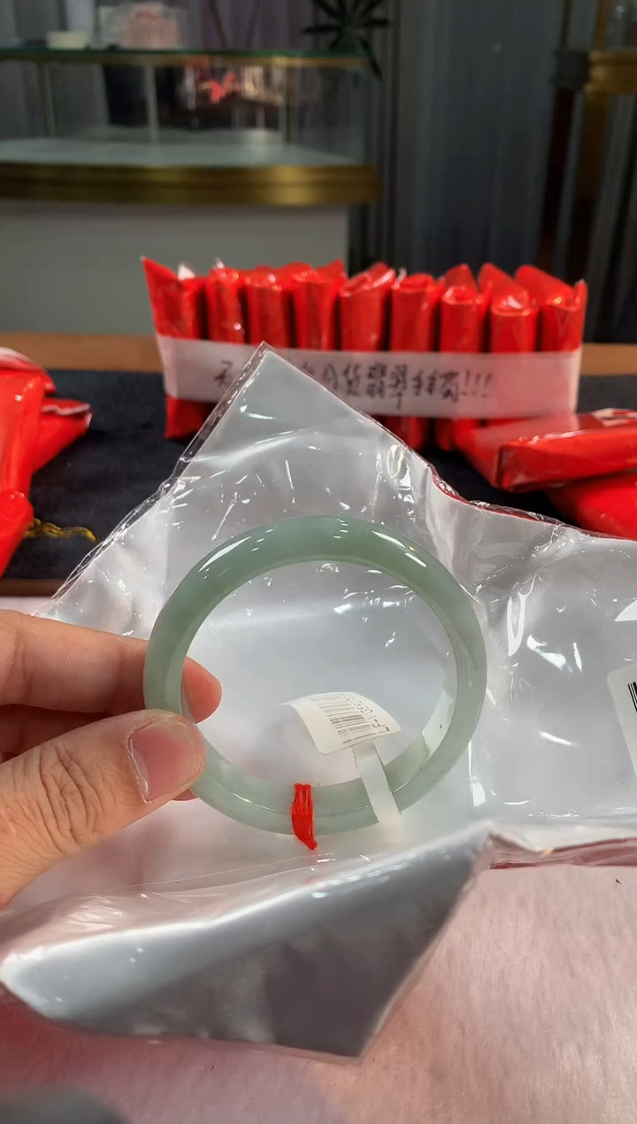 未镶嵌定制翡翠5073毛货不退不换57-58圈