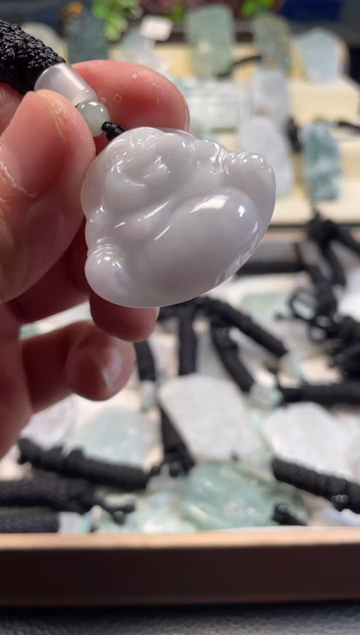 颈饰未镶嵌翡翠12/04/080