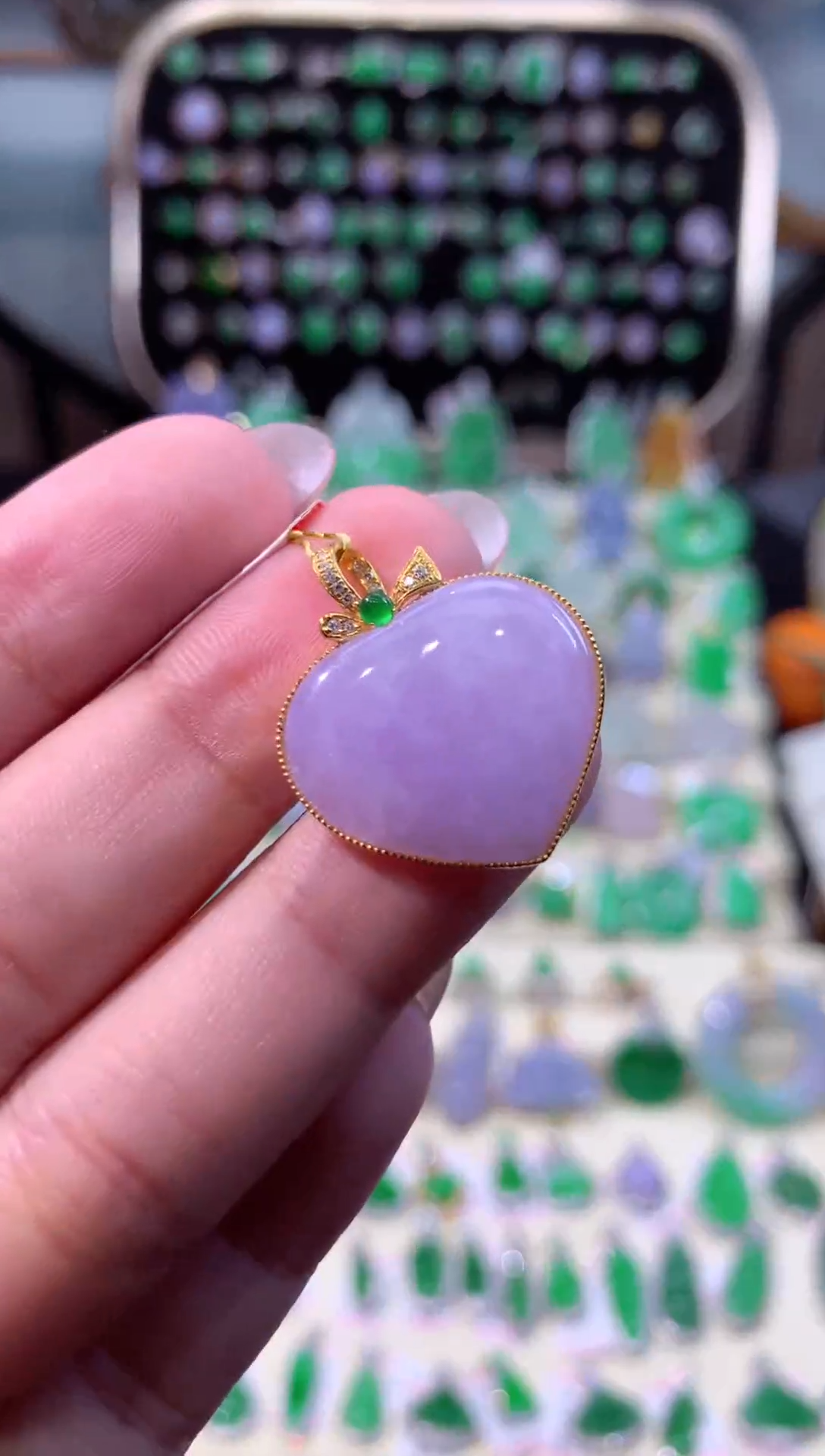 【闪购商品】翡翠耳饰18K金镶嵌缅甸天然A货翡翠