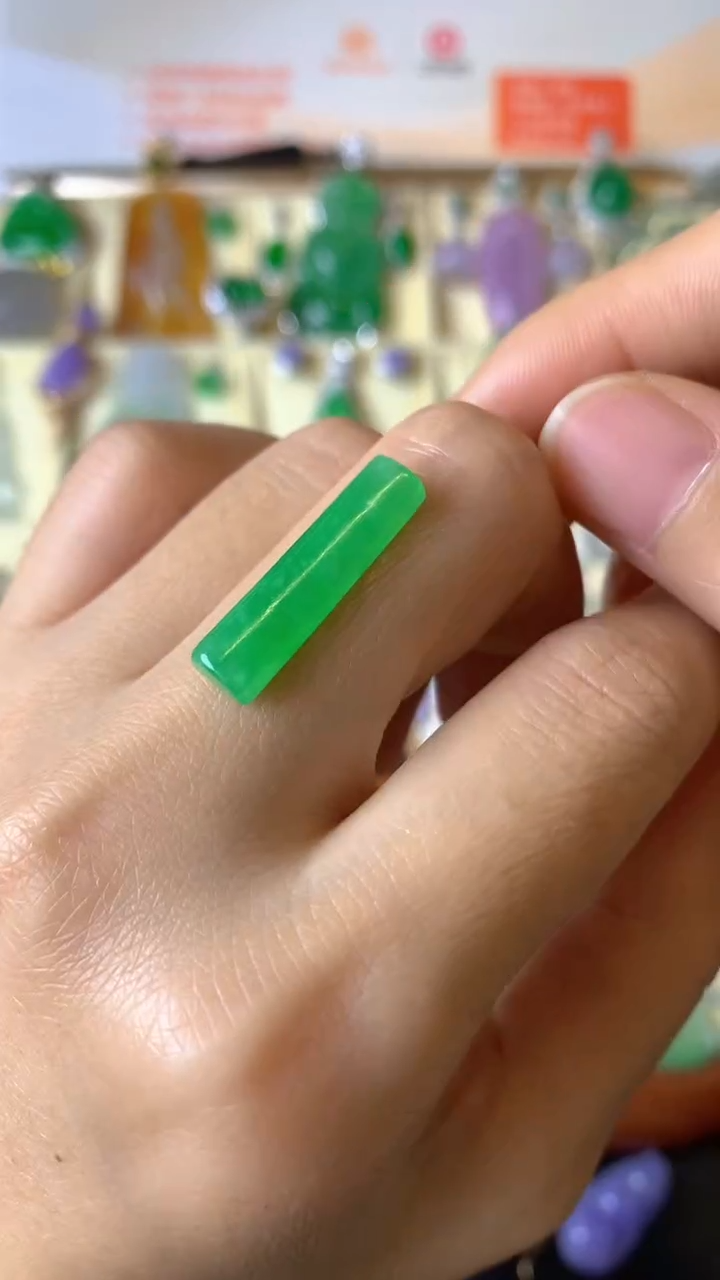 【闪购商品】定制翡翠未镶嵌毛货抛光