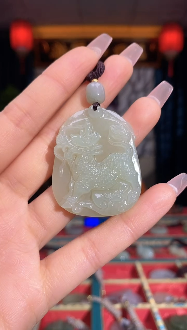 【闪购商品】和田玉颈饰未镶嵌麒麟牌