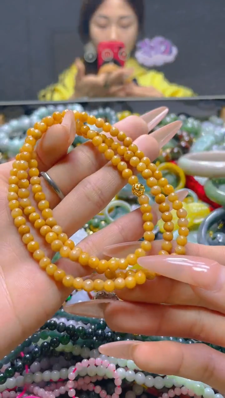 颈饰未镶嵌翡翠4MM