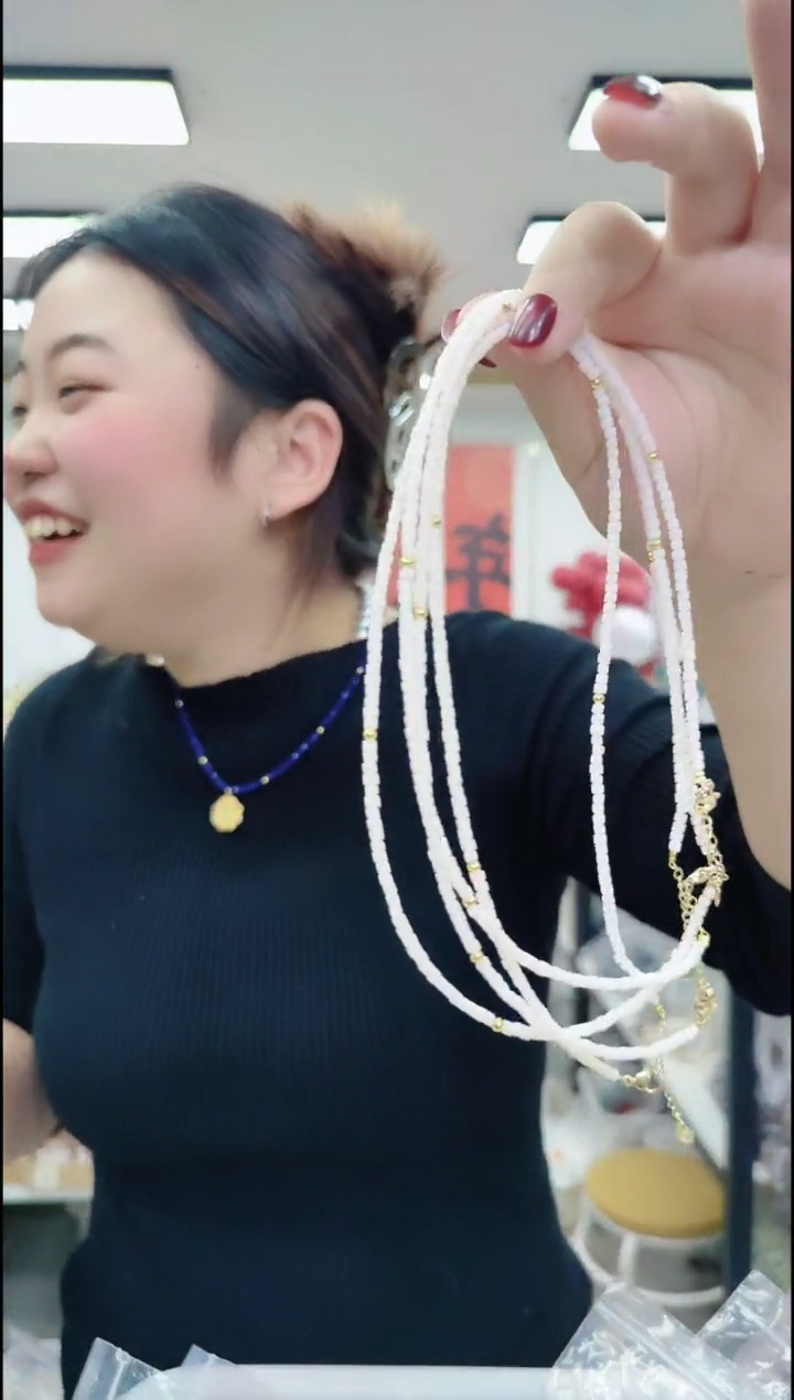 【闪购商品】欧泊颈饰合金2321粉敖包