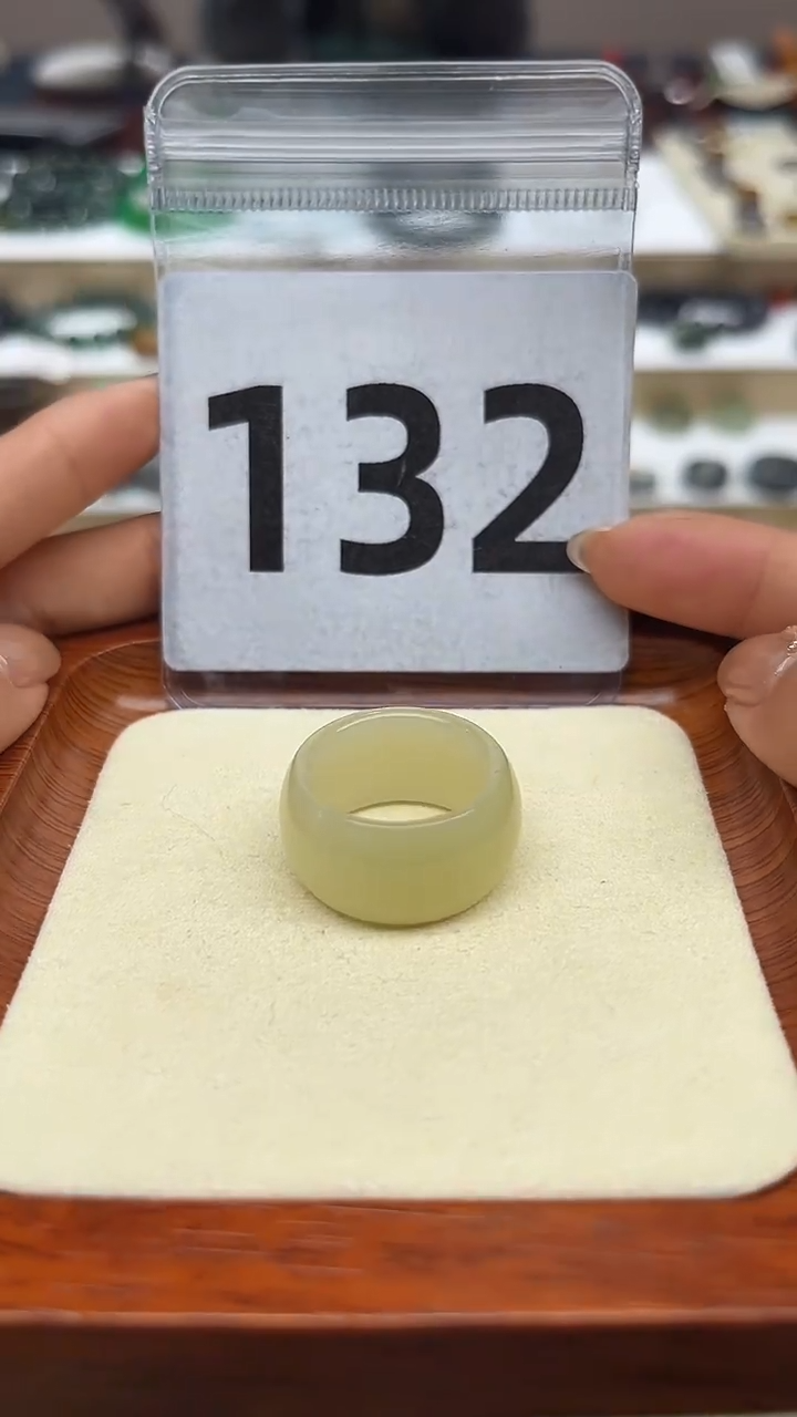 【闪购商品】和田玉戒指未镶嵌港码17号，内径18mm