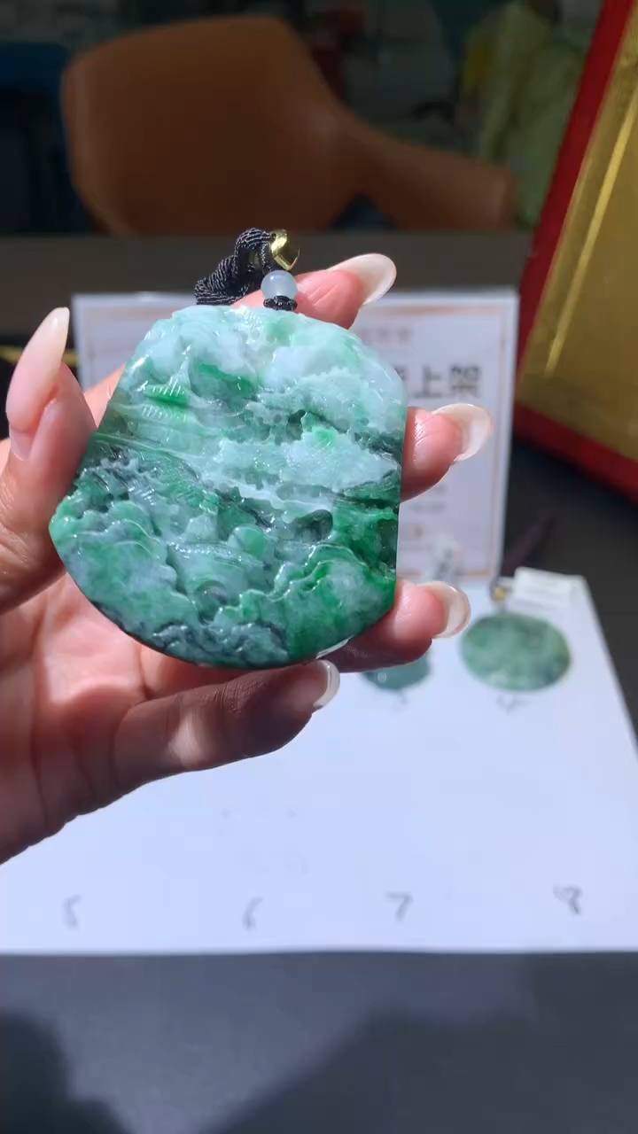 【闪购商品】定制翡翠未镶嵌不退不换CMH1件-A