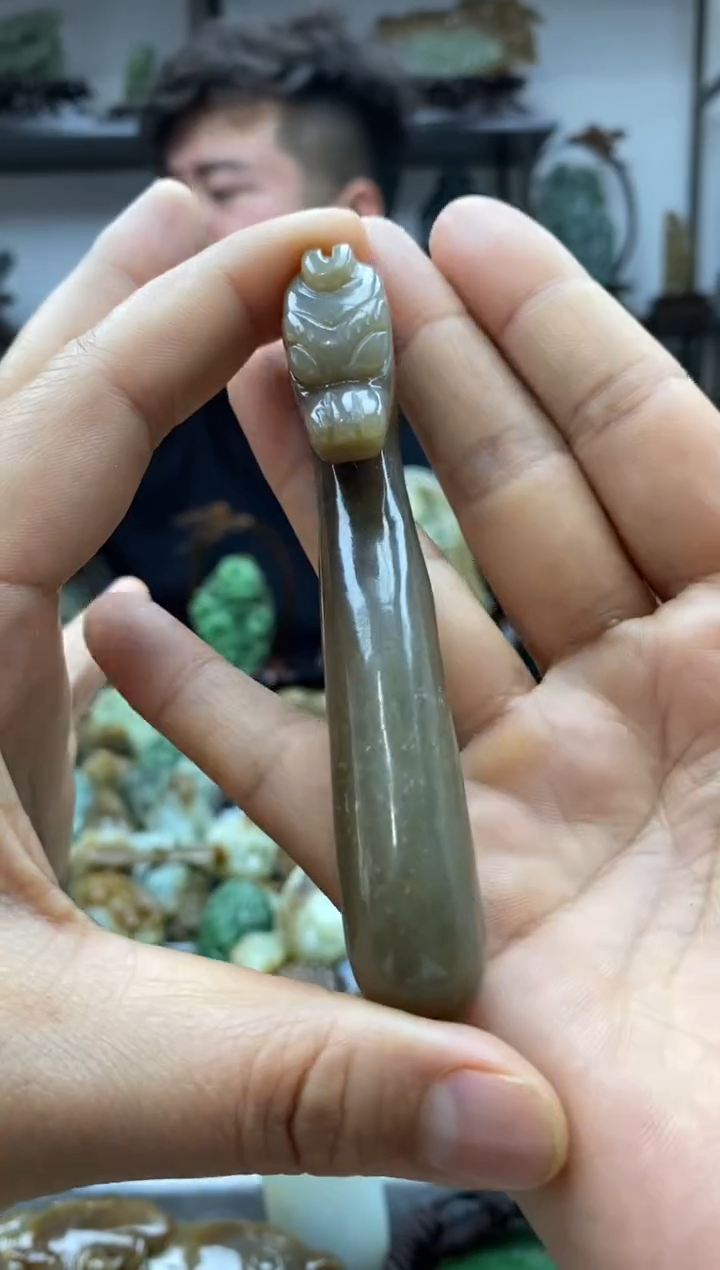 和田玉未镶嵌把件1