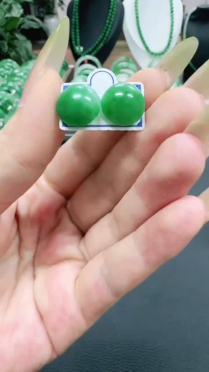 未镶嵌1石英质玉（非洲翠）/8273