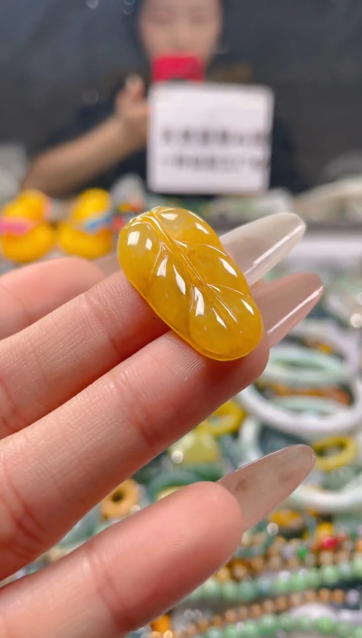 【闪购商品】翡翠颈饰未镶嵌/C/翡翠A货一图一物