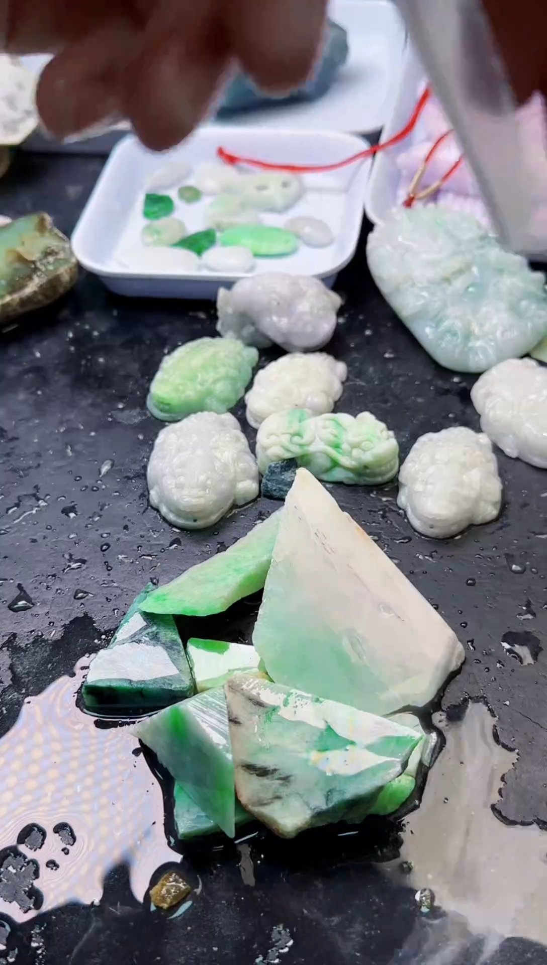 配石翡翠D**o195天然A货翡翠