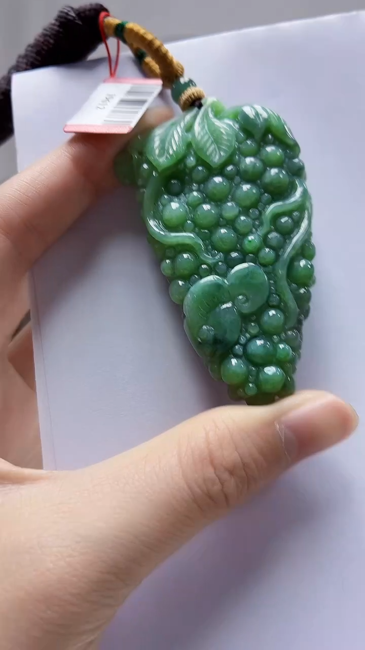 未镶嵌定制翡翠4852zm-毛货挂件葡萄18