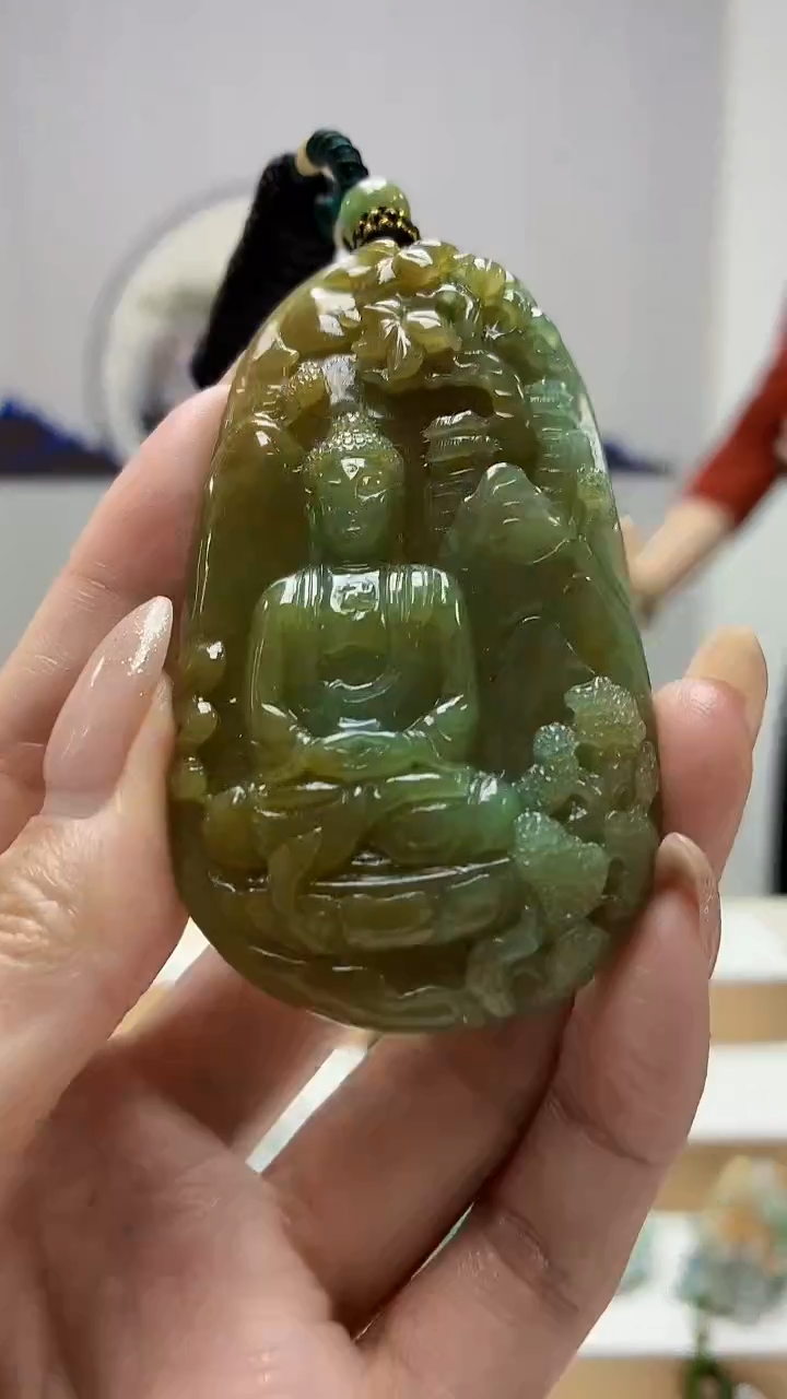 未镶嵌定制翡翠4829MM-毛货挂件70