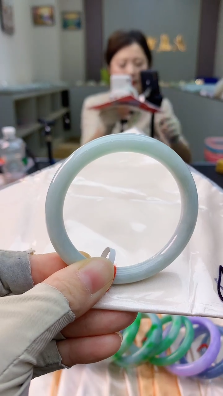 未镶嵌手镯翡翠0635038419