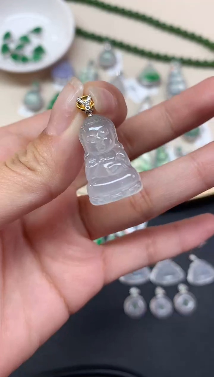 【闪购商品】翡翠吊坠(不含链)18K金镶嵌吊坠A331|80