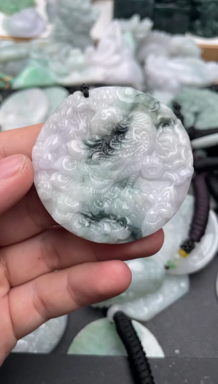 吊坠(不含链)未镶嵌翡翠1