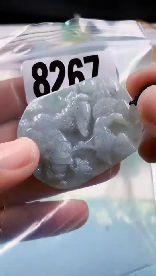 【闪购商品】翡翠挂件未镶嵌天然翡翠吊坠挂件