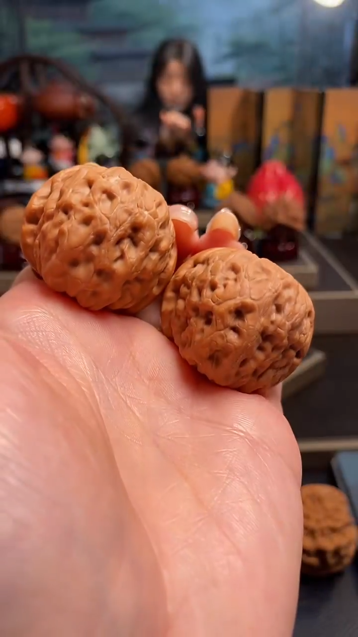 【闪购商品】文玩核桃把件K 17驴打滚43尺