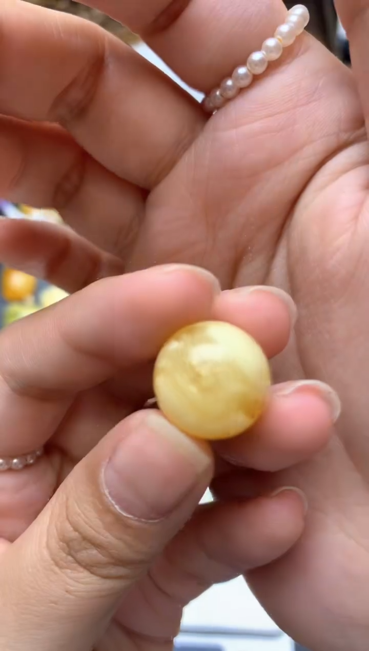 【闪购商品】琥珀珠宝奇石未镶嵌087琥珀蜜蜡花粉有纹小坑介意勿拍