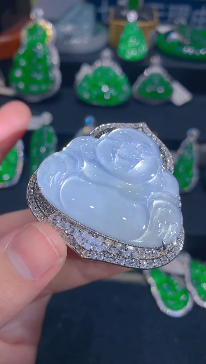 【闪购商品】翡翠颈饰未镶嵌29一季