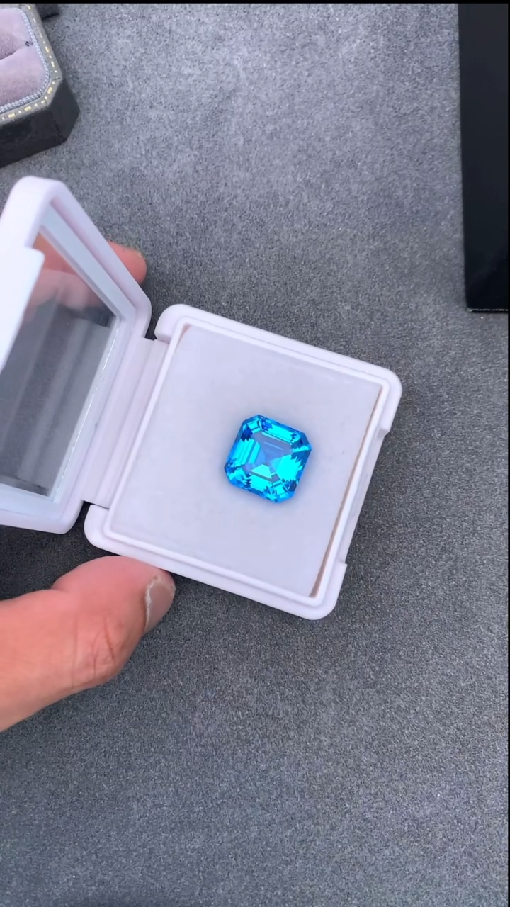 【闪购商品】托帕石裸石未镶嵌19.92克拉