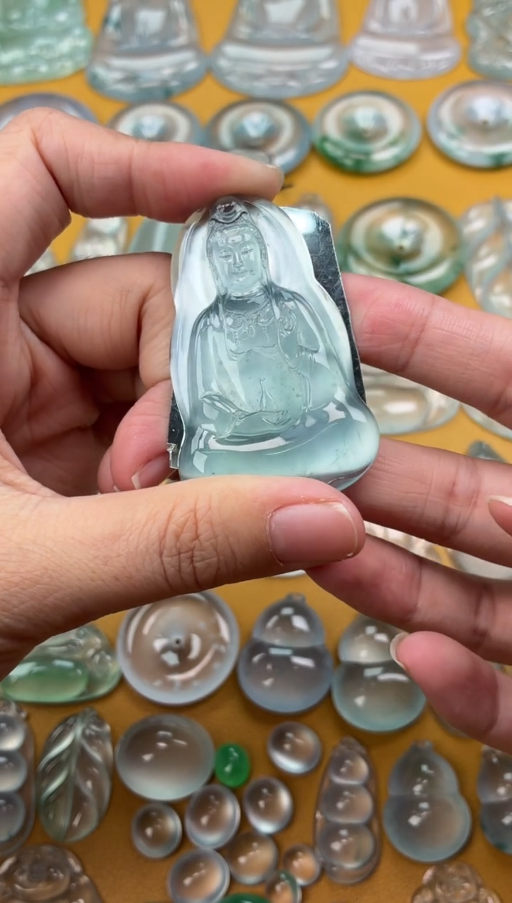 吊坠(不含链)未镶嵌翡翠50 素衣 54.4 33.5 5.5