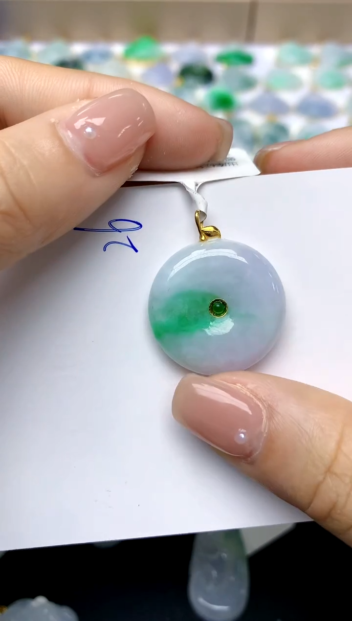 【闪购商品】翡翠颈饰18K金镶嵌26天然A货翡翠